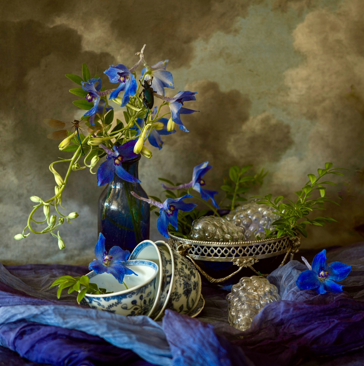 Contemplation still life 54